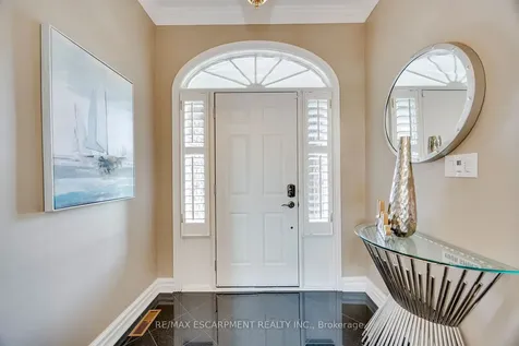 2108 Arbourview Drive Oakville ON L6M 3P3