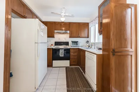 3 Springhurst Avenue Brampton ON L7A 1P6
