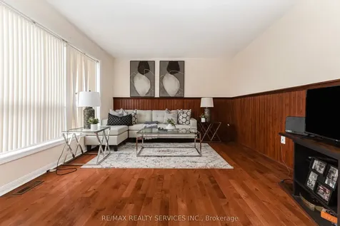 3 Springhurst Avenue Brampton ON L7A 1P6