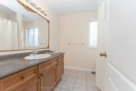 3 Springhurst Avenue Brampton ON L7A 1P6