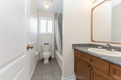3 Springhurst Avenue Brampton ON L7A 1P6