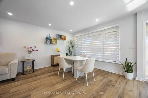 70 Wilton Drive Brampton ON L6W 3A1