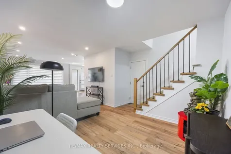 70 Wilton Drive Brampton ON L6W 3A1