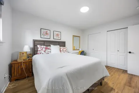70 Wilton Drive Brampton ON L6W 3A1