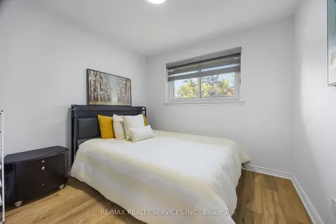 70 Wilton Drive Brampton ON L6W 3A1