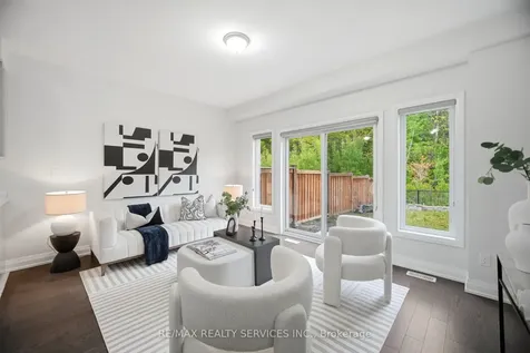 29 Summerbeam Way Brampton ON L6Y 0E3
