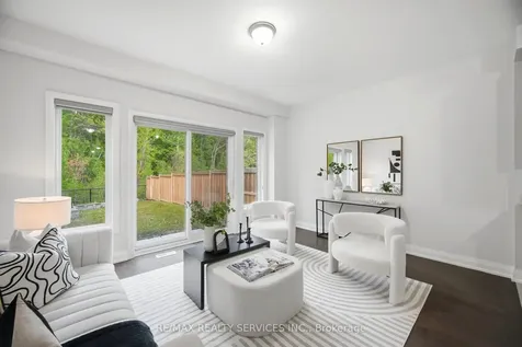 29 Summerbeam Way Brampton ON L6Y 0E3