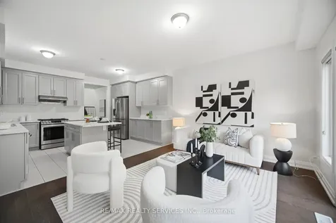 29 Summerbeam Way Brampton ON L6Y 0E3