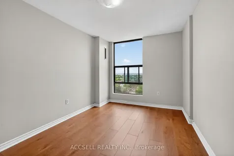 17 Knightsbridge Road Brampton ON L6T 3X9