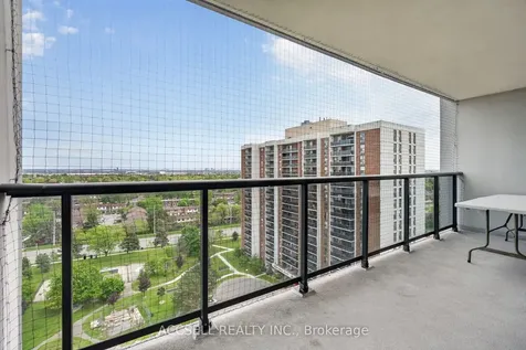 17 Knightsbridge Road Brampton ON L6T 3X9