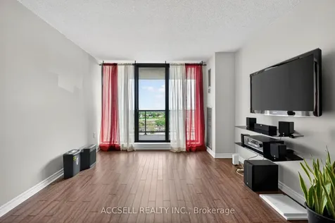 17 Knightsbridge Road Brampton ON L6T 3X9