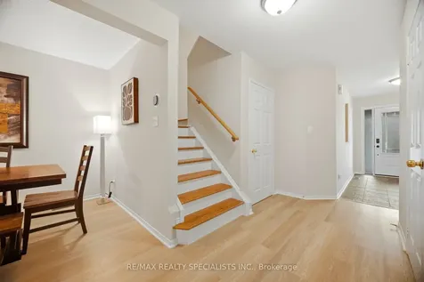 5131 Thornburn Drive Burlington ON L7L 6K2