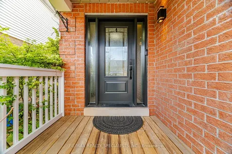 5131 Thornburn Drive Burlington ON L7L 6K2