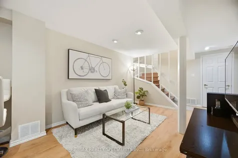 5131 Thornburn Drive Burlington ON L7L 6K2