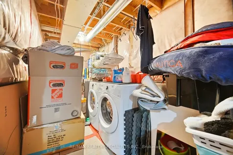 5131 Thornburn Drive Burlington ON L7L 6K2