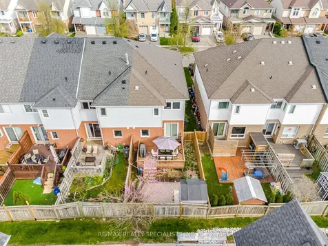 5131 Thornburn Drive Burlington ON L7L 6K2