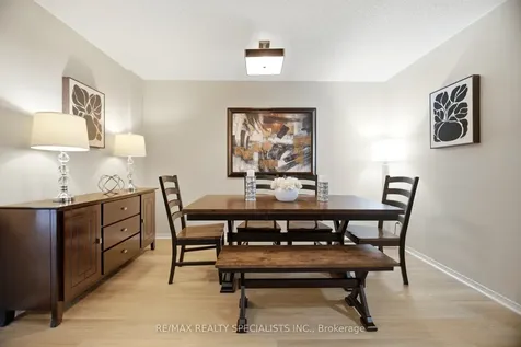 5131 Thornburn Drive Burlington ON L7L 6K2