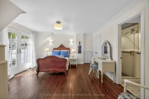 130 Thompson Avenue Toronto ON M8Z 3V2
