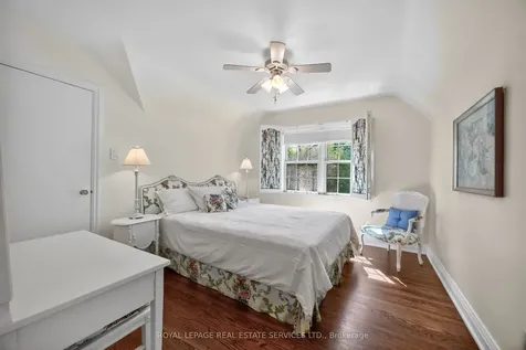 130 Thompson Avenue Toronto ON M8Z 3V2