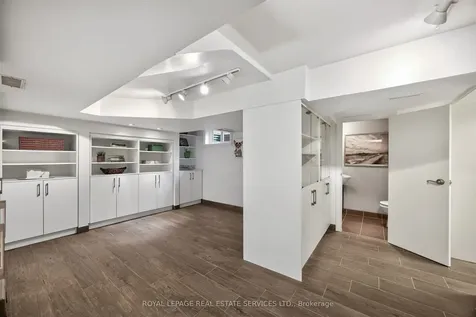 130 Thompson Avenue Toronto ON M8Z 3V2