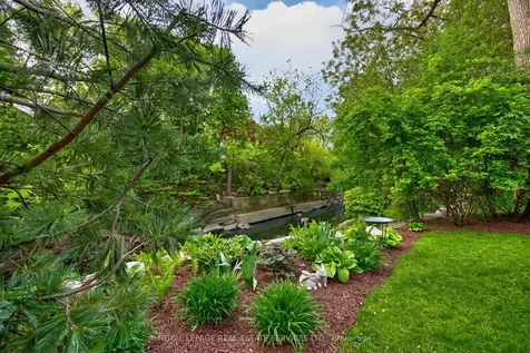 130 Thompson Avenue Toronto ON M8Z 3V2