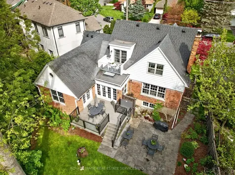 130 Thompson Avenue Toronto ON M8Z 3V2