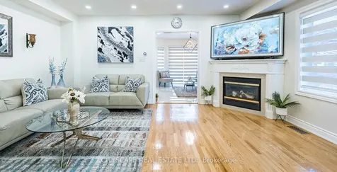 6681 Jazzy Mews Mississauga ON L5W 1S2