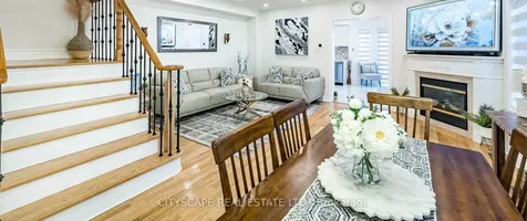 6681 Jazzy Mews Mississauga ON L5W 1S2