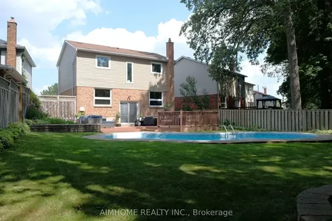 108 Floribunda Crescent Brampton ON L6T 4S2