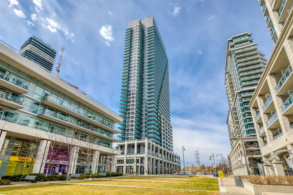 16 Brookers Lane Toronto ON M8V 0A5