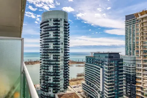 16 Brookers Lane Toronto ON M8V 0A5