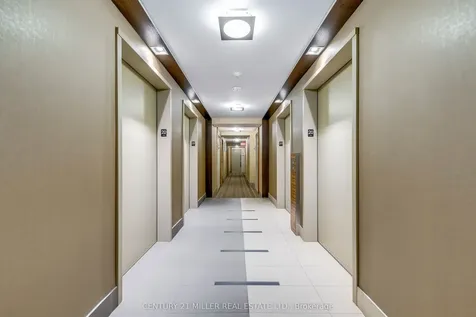 16 Brookers Lane Toronto ON M8V 0A5