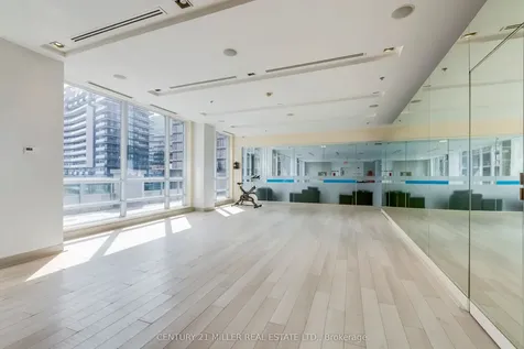 16 Brookers Lane Toronto ON M8V 0A5