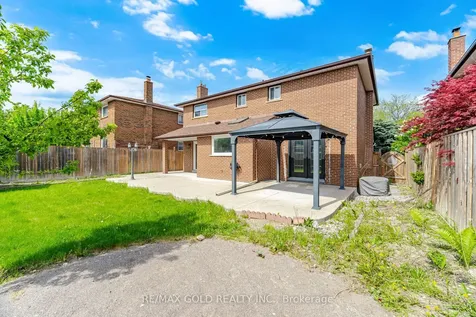 277 Centre Street N Brampton ON L6V 2R3