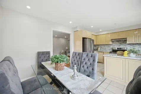 84 Pomell Trail Brampton ON L6P 3L6