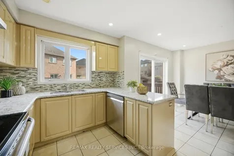 84 Pomell Trail Brampton ON L6P 3L6