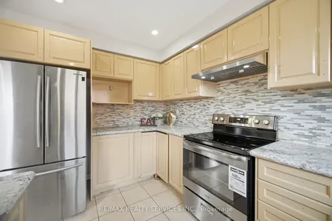 84 Pomell Trail Brampton ON L6P 3L6