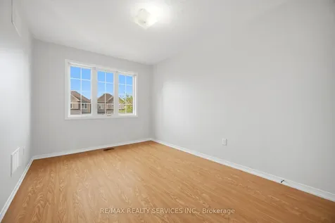 84 Pomell Trail Brampton ON L6P 3L6