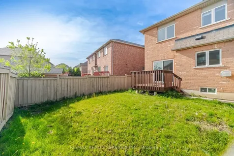 84 Pomell Trail Brampton ON L6P 3L6