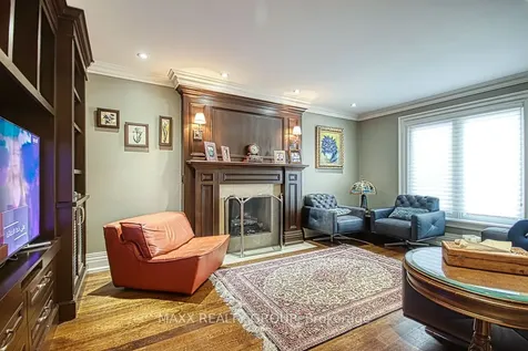 3650 Baird Court Mississauga ON L5L 4T4