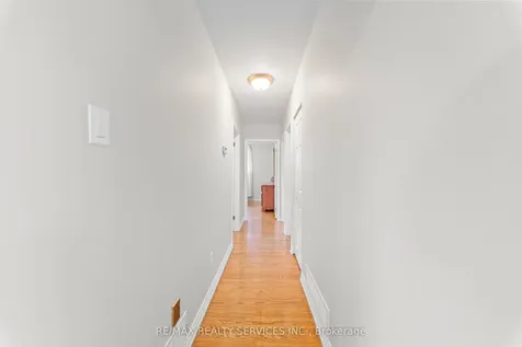 71 Belmont Drive Brampton ON L6T 2K5