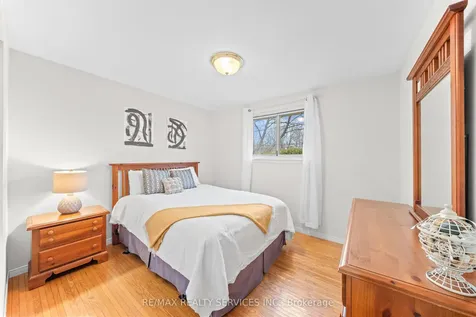 71 Belmont Drive Brampton ON L6T 2K5