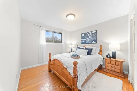 71 Belmont Drive Brampton ON L6T 2K5