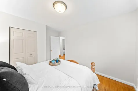 71 Belmont Drive Brampton ON L6T 2K5