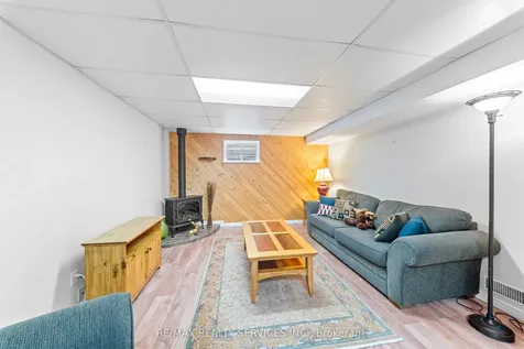 71 Belmont Drive Brampton ON L6T 2K5