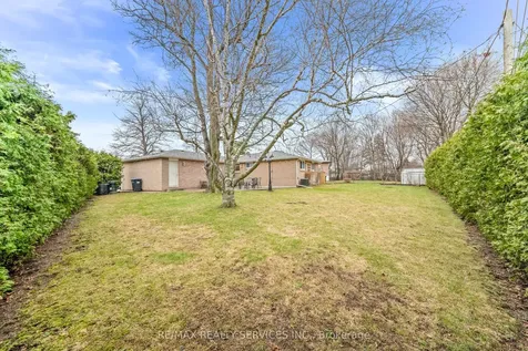 71 Belmont Drive Brampton ON L6T 2K5