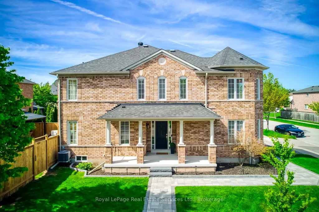 5636 Emma Drive Burlington ON L7L 6W7