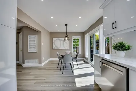 5636 Emma Drive Burlington ON L7L 6W7