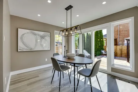 5636 Emma Drive Burlington ON L7L 6W7