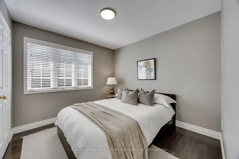 5636 Emma Drive Burlington ON L7L 6W7